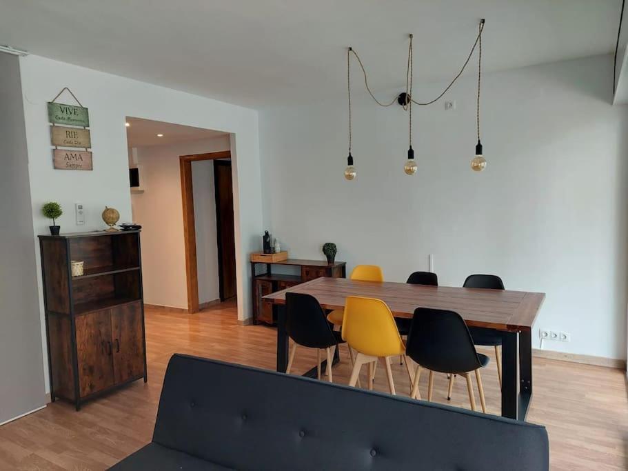 Superbe Apartement En Residence Avec Piscine Roses Exteriér fotografie